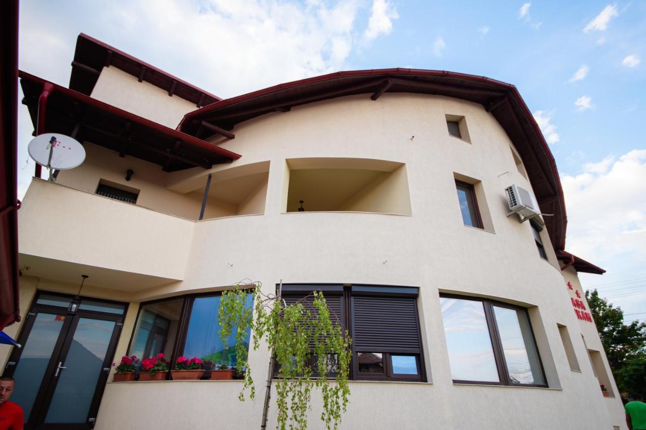 Casa Avram Villa Râmnicu Vâlcea Buitenkant foto