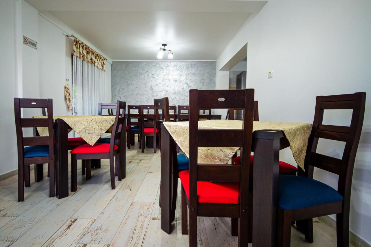 Casa Avram Villa Râmnicu Vâlcea Buitenkant foto