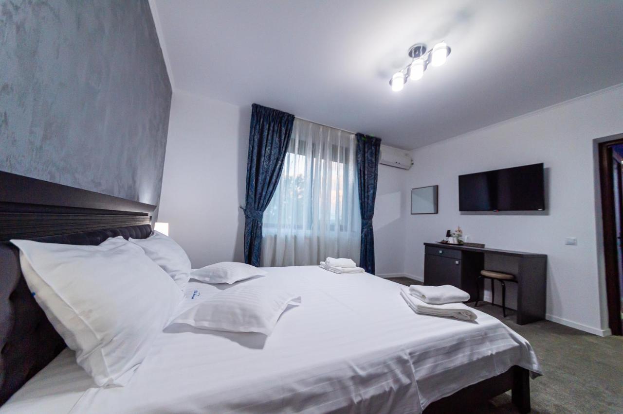 Casa Avram Villa Râmnicu Vâlcea Buitenkant foto